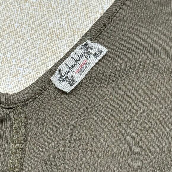 Free People Intimately Dani Tank Olive Green Flowy Spaghetti Strap V-Neck Ribbed - Picture 4 of 9